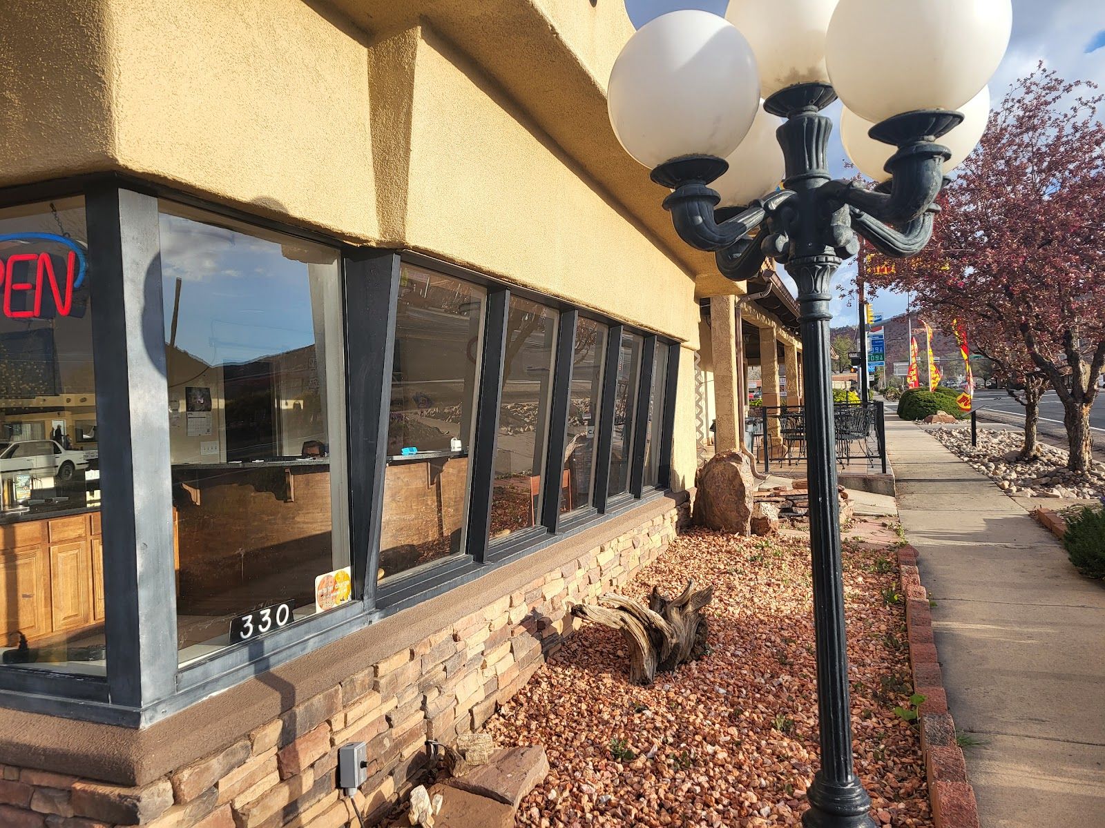 Redrock Country Inn