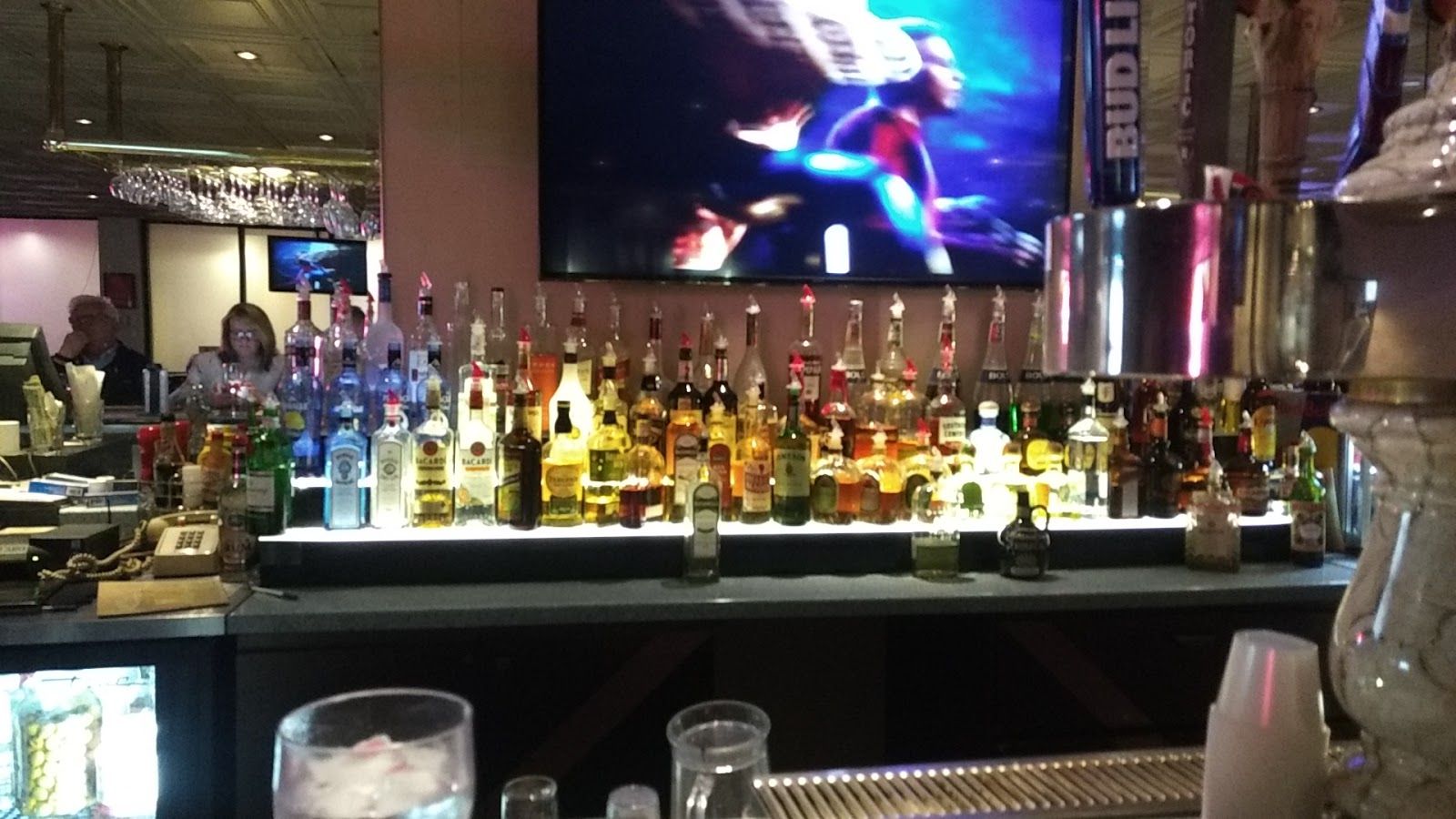 Squire Pub + Social