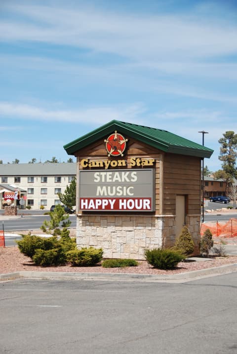 Canyon Star Steakhouse & Saloon